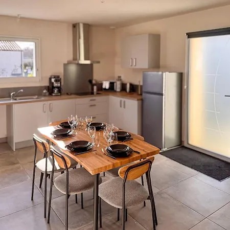 Maison 5-6 Personnes -15 Min Du Parc - Parking -by R&g La Pommeraie-sur-Sèvre