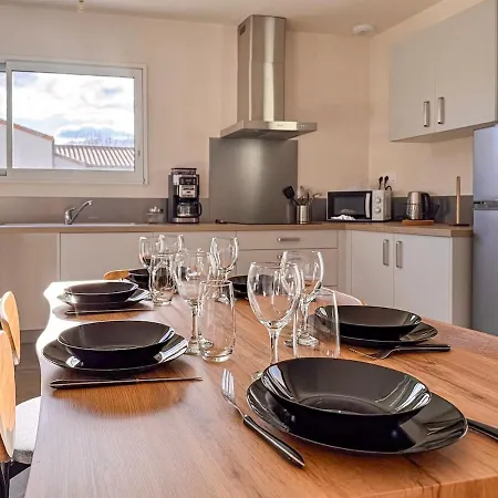 Maison 5-6 Personnes -15 Min Du Parc - Parking -by R&g بيت للعطل La Pommeraie-sur-Sèvre