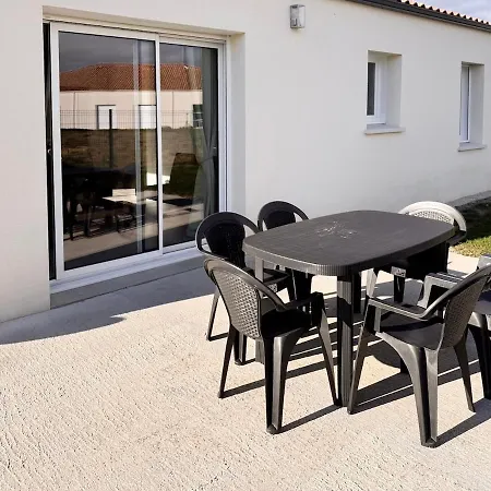 Maison 5-6 Personnes -15 Min Du Parc - Parking -by R&g بيت للعطل