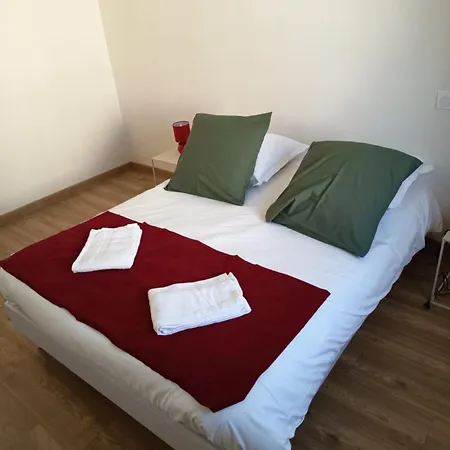 Maison 5-6 Personnes -15 Min Du Parc - Parking -by R&g * La Pommeraie-sur-Sèvre