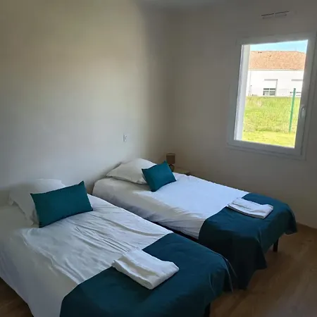 Maison 5-6 Personnes -15 Min Du Parc - Parking -by R&g *