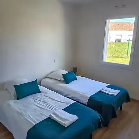 Maison 5-6 Personnes -15 Min Du Parc - Parking -by R&g بيت للعطل La Pommeraie-sur-Sèvre