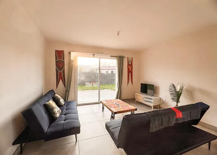 Holiday home Maison 5-6 Personnes -15 Min Du Parc - Parking -by R&g